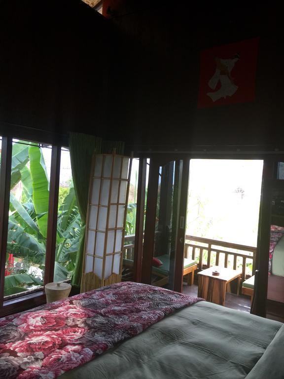 Mahogany Cottage Gili Meno Oda fotoğraf